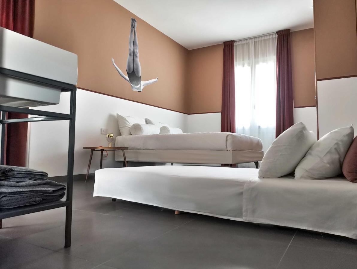 Casa Sebina - Your Design Home On The Lake - 3 Bathrooms 3 Bedrooms Desenzano del Garda Exterior foto