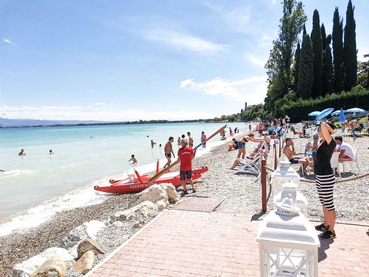 Casa Sebina - Your Design Home On The Lake - 3 Bathrooms 3 Bedrooms Desenzano del Garda Exterior foto